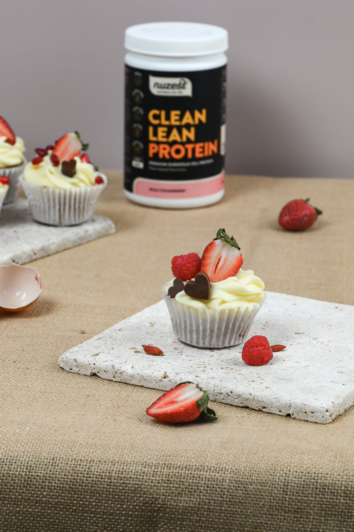 Strawberry Yoghurt Cupcakes - Nuzest UK