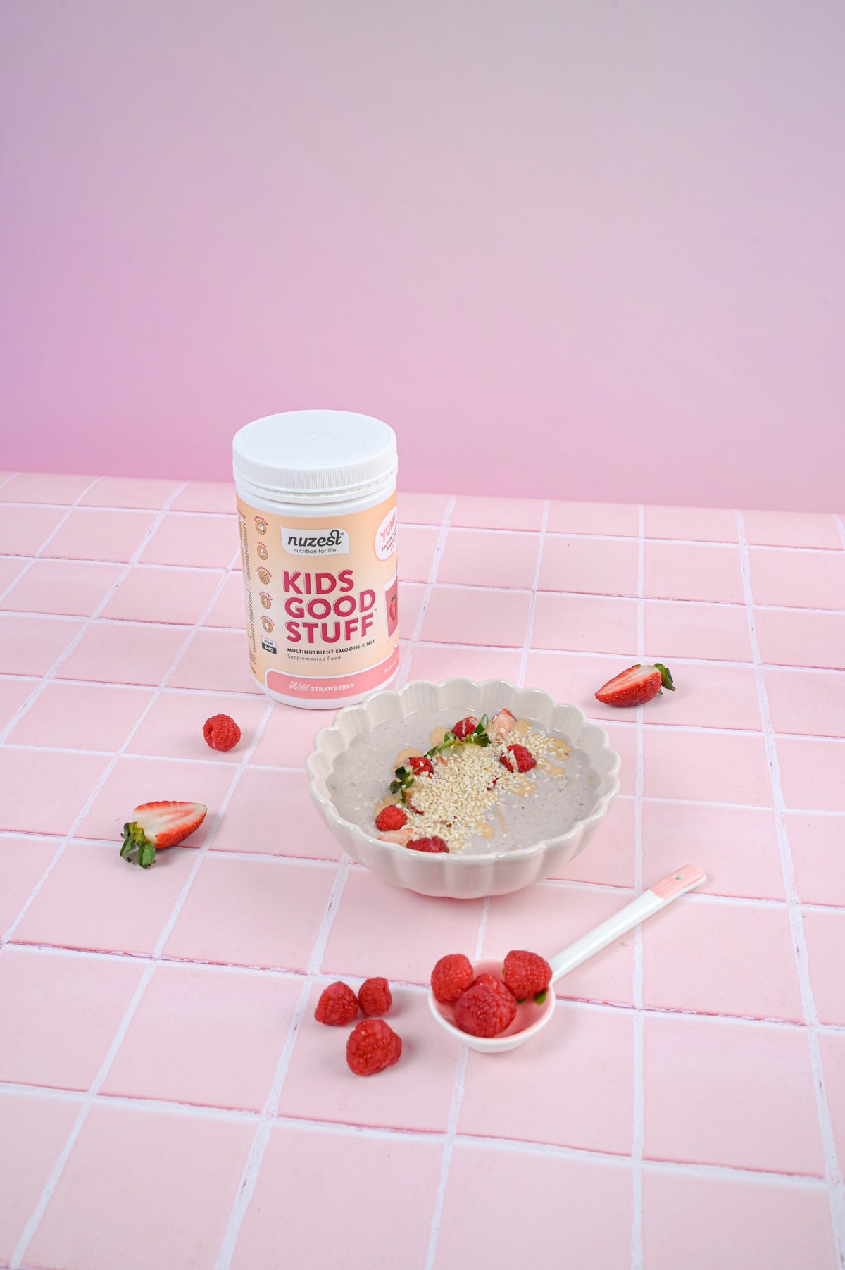 Creamy Strawberry Porridge - Nuzest UK