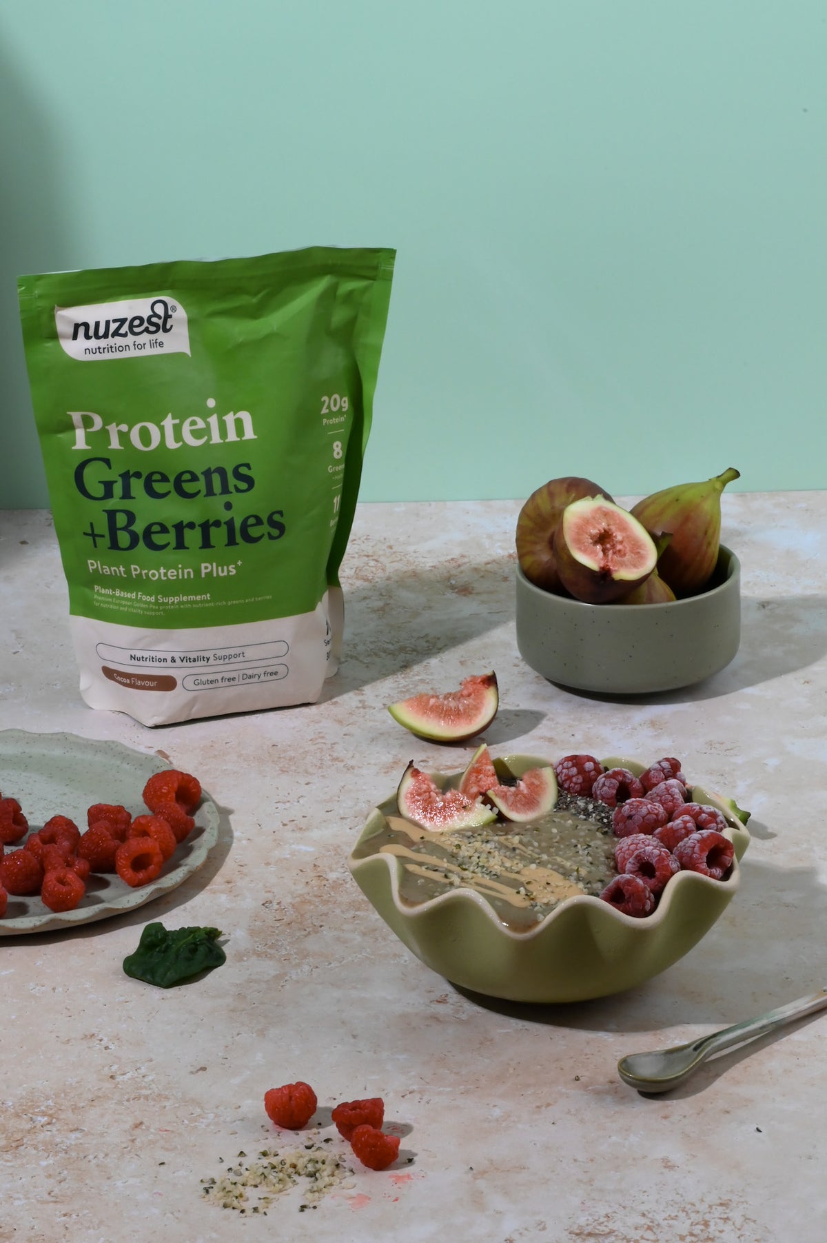 Protein Greens + Berries Smoothie Bowl - Nuzest UK